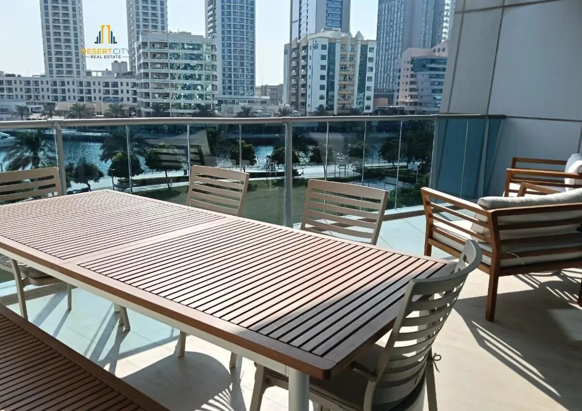 Chic 2 Bed In Dubai Marina, Hosted By Desert City Stays