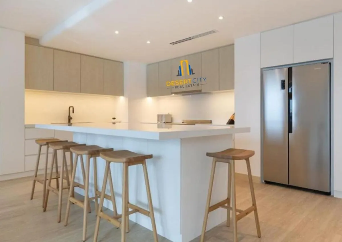 Chic 2 Bed In Dubai Marina, Hosted By Desert City Stays Apartment