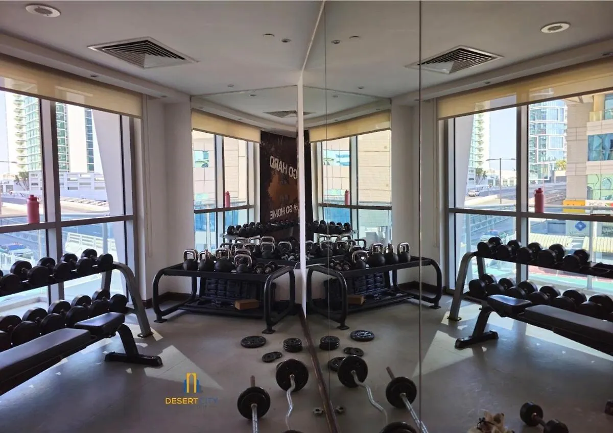 Chic 2 Bed In Dubai Marina, Hosted By Desert City Stays 0*,  United Arab Emirates